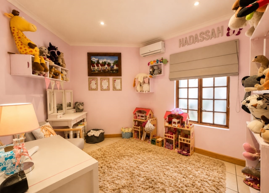 3 Bedroom Property for Sale in Landsmeer Residential Estate North West